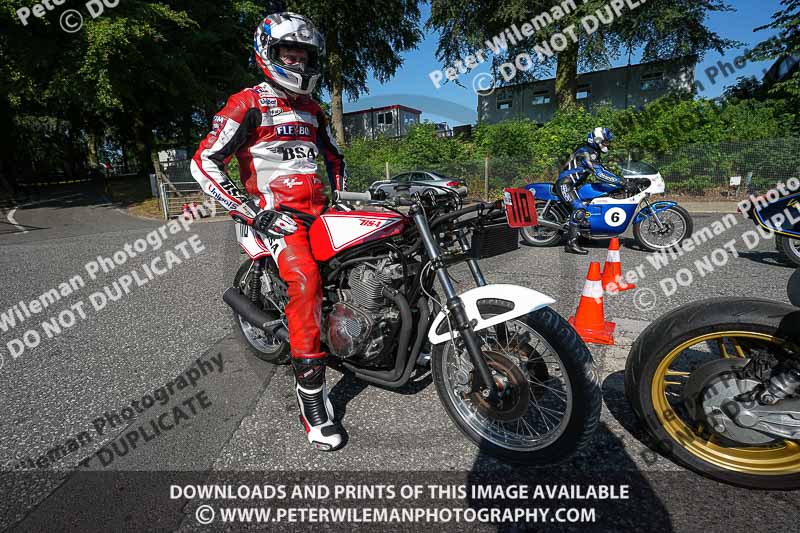 cadwell park;cadwell park photographs;cadwell trackday photographs;enduro digital images;event digital images;eventdigitalimages;peter wileman photography;racing digital images;trackday digital images;trackday photos